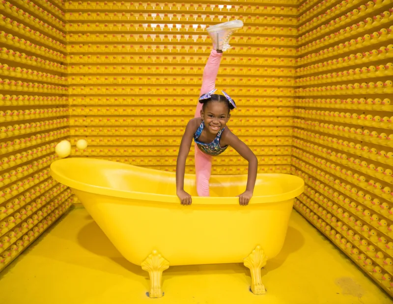 Yellow tub